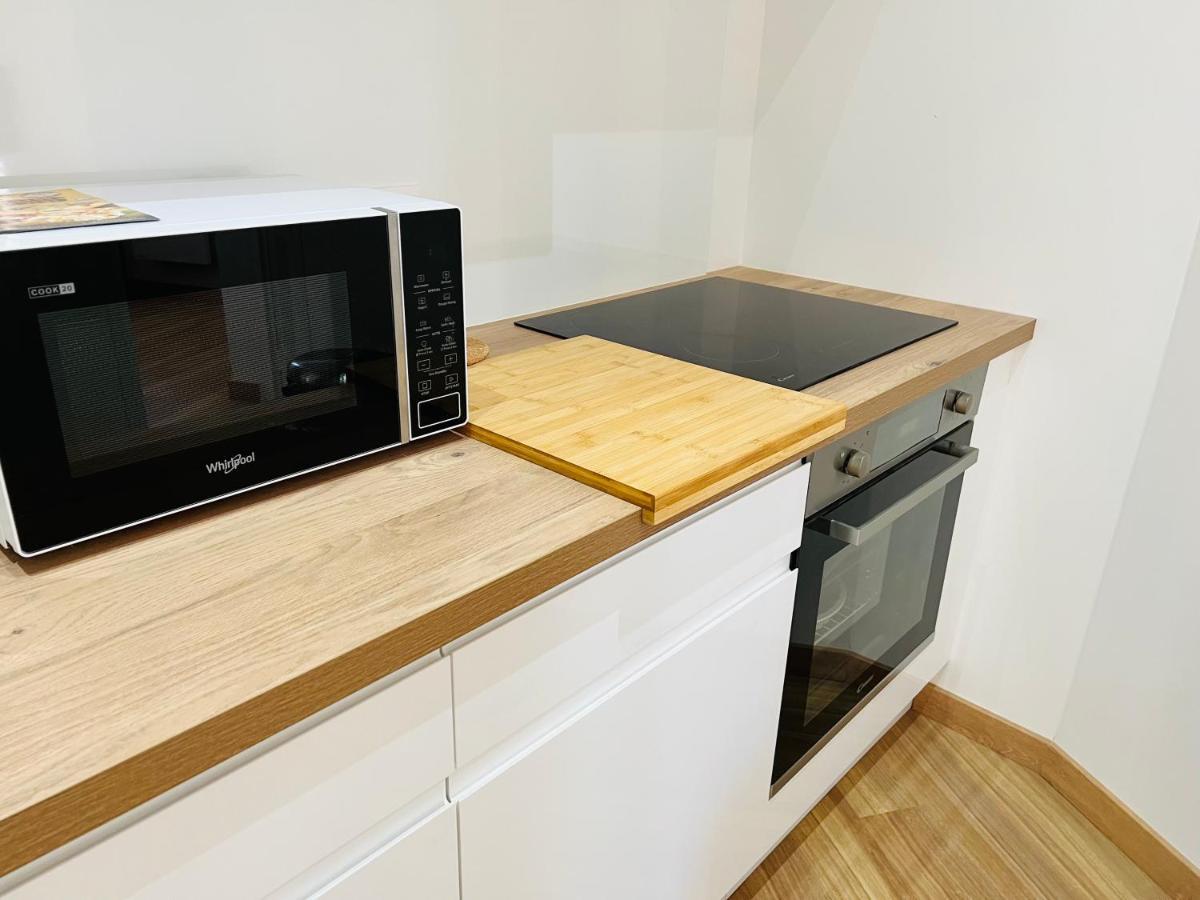 Chic Appartement Type 4 / Parking Prive Reims Eksteriør bilde