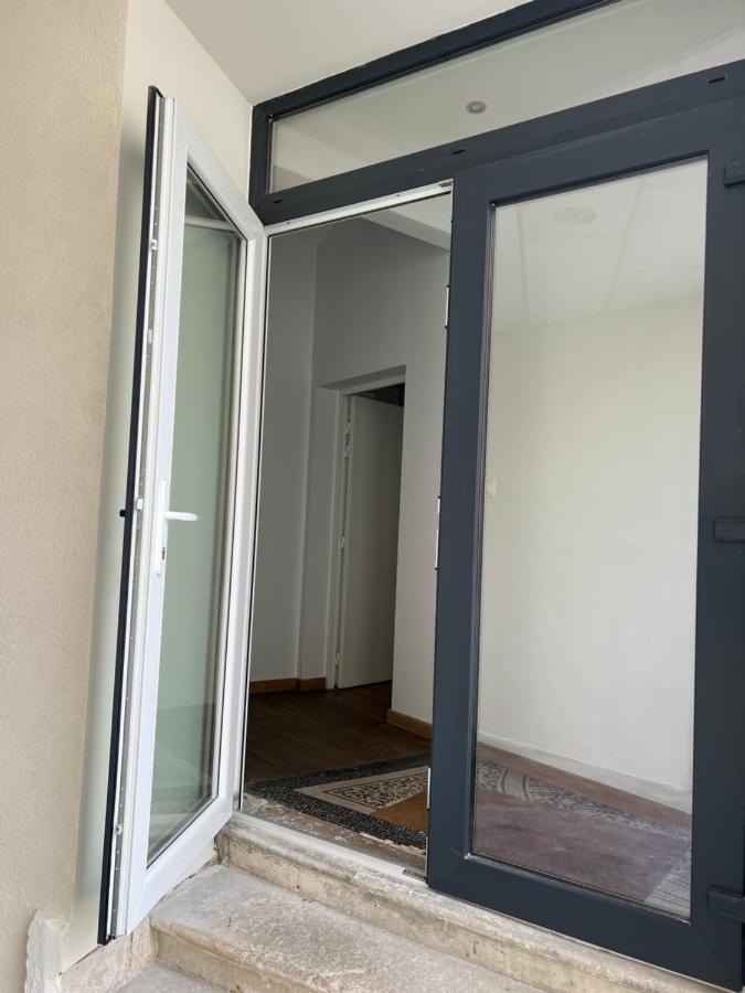 Chic Appartement Type 4 / Parking Prive Reims Eksteriør bilde